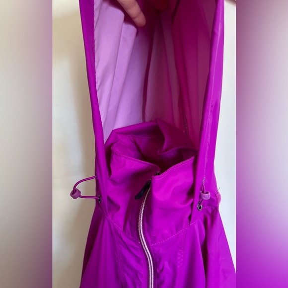 Columbia Jacket Fuchsia Raincoat Hood Front Zip Size Medium - Picture 8 of 8